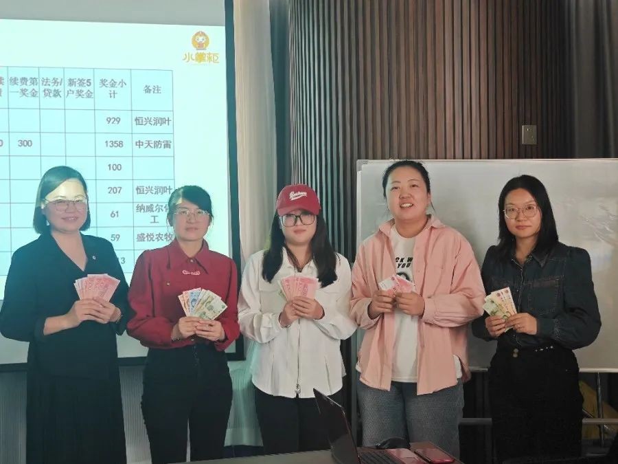 工商注冊,代理記賬,企業(yè)稅籌,審計報告,資質(zhì)代辦